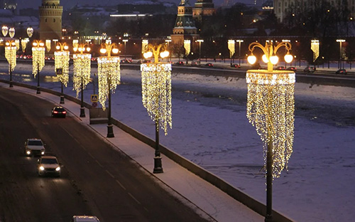 Гирлянды для деревьев в Москве